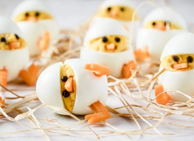 Sugarfreelondoner.com/ Deviled-egg-easter-chicks